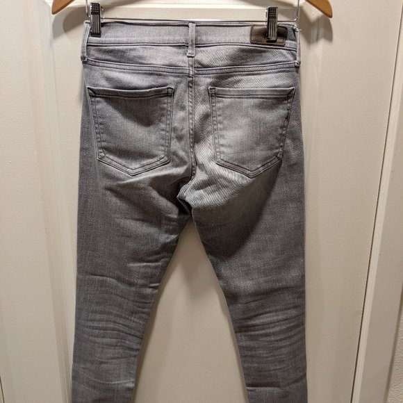 Express Jeans - Picture 2 of 3